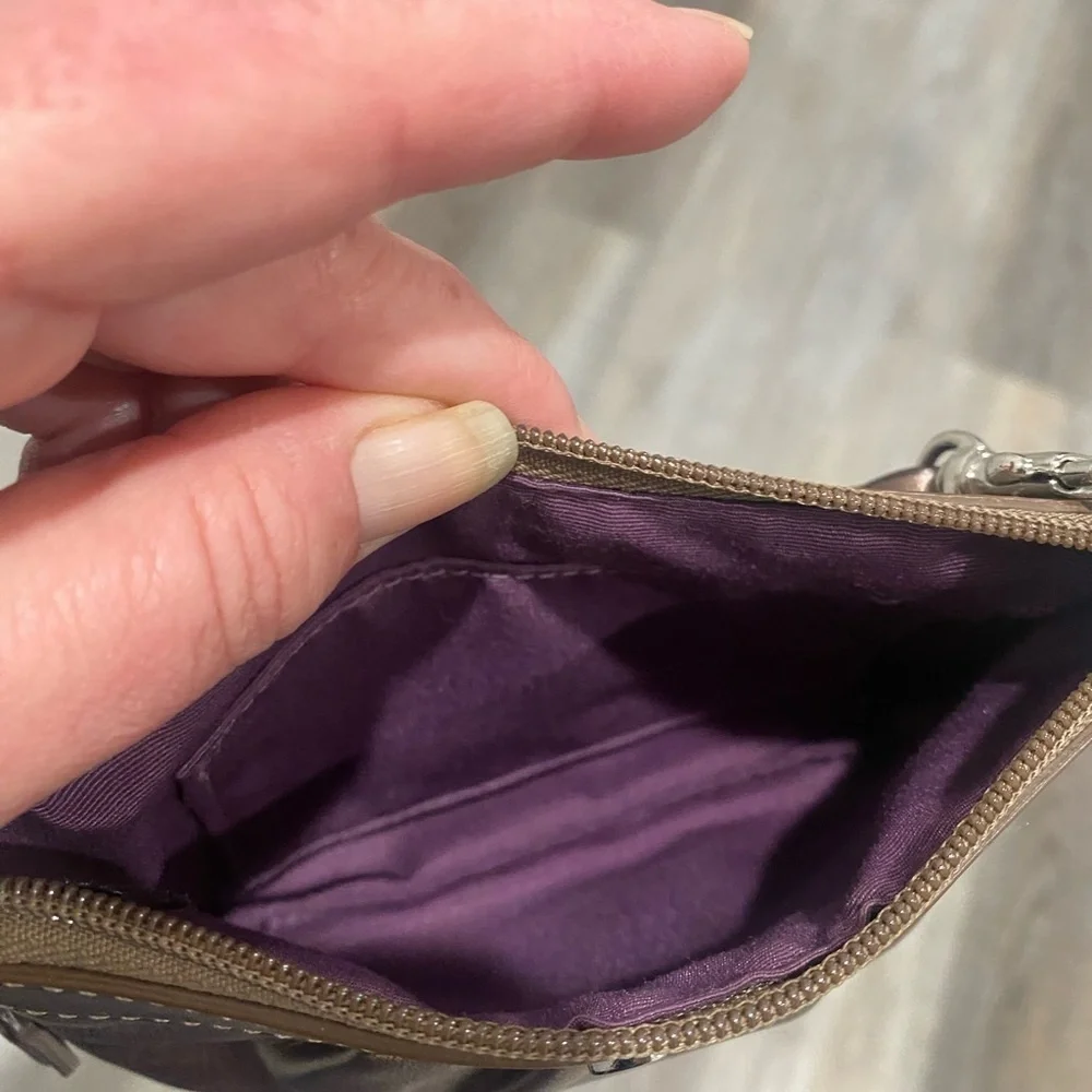 Vintage Y2K Coach Ashley‎ Metallic Bronze Pleated Leather Wristlet